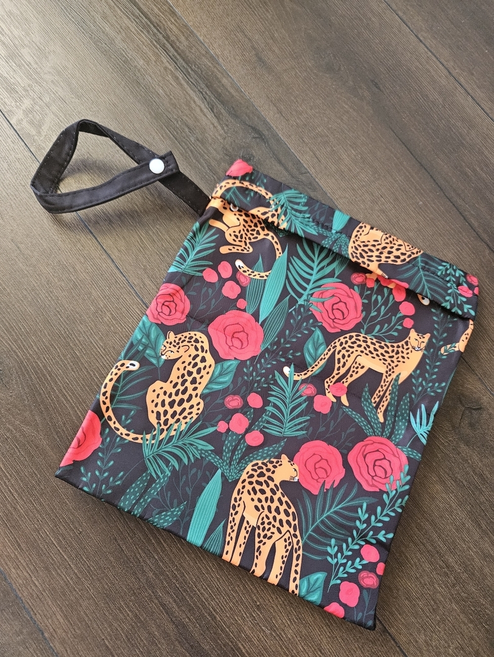 NEW Wet/Dry Bag Leopard Botanical Print Snap Handle